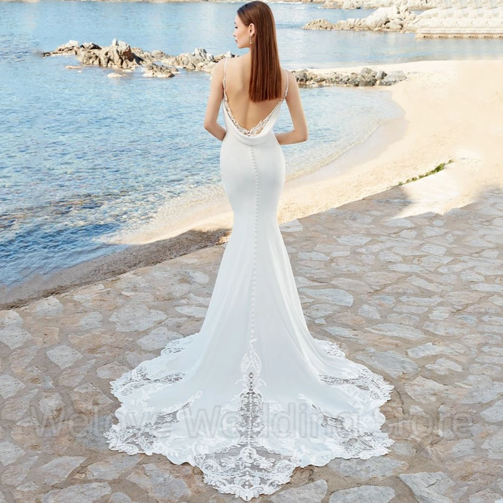 Elegant Mermaid Floor Length Wedding Dress Spaghetti Straps Sexy Open Back Sleeveless with Delicate Applique Bridal Gowns