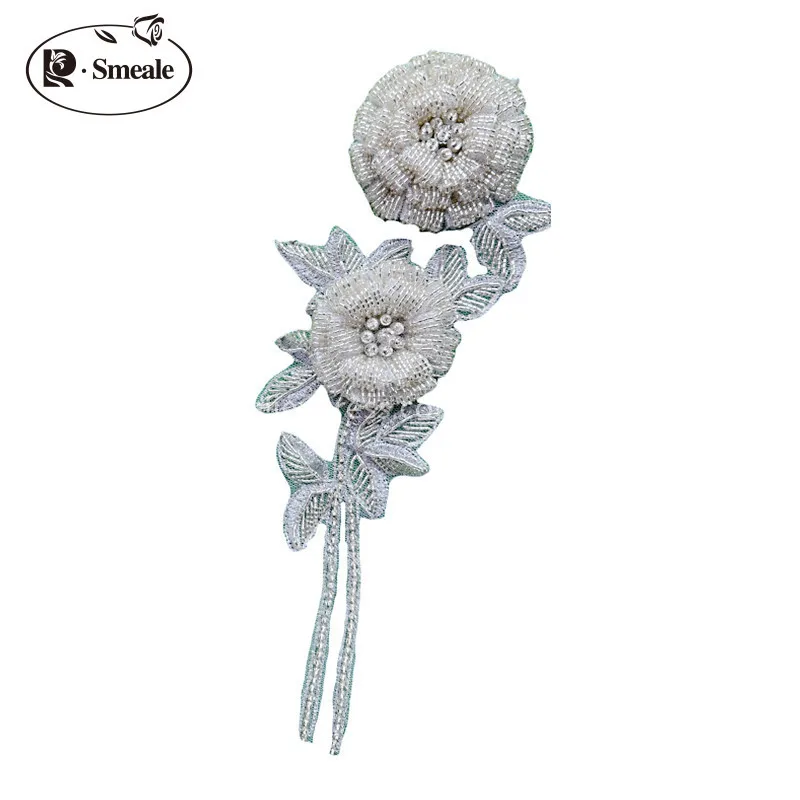 NEUE mehrfarbige handgefertigte Rosen-Brustblumen aus Perlen. Funkelnde Strass-Aufnäher. Hochzeitskleid DIY Stickerei 3D-Applikationen – Detail 7