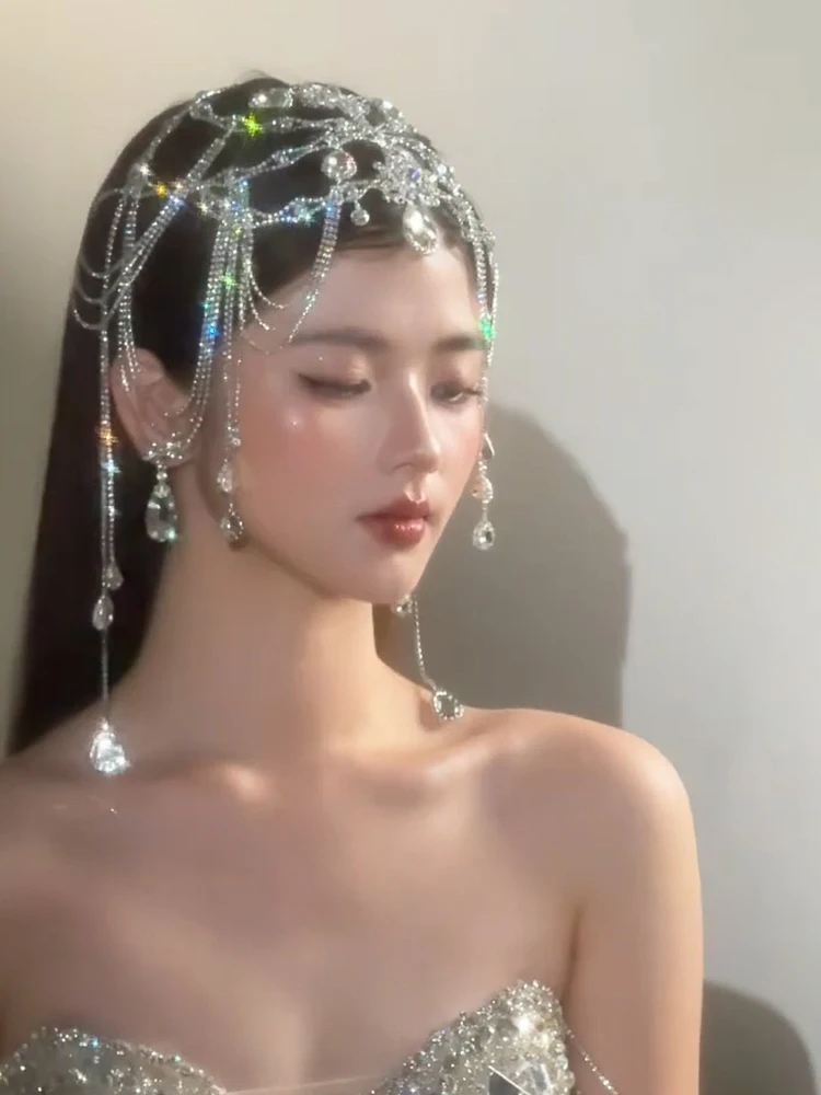 Super Flash voller Diamant Wassertropfen Fransen Kopfbedeckung exotischer Stil Augenbrauen Anhänger Haarschmuck Prinzessin Stirnkette Frau