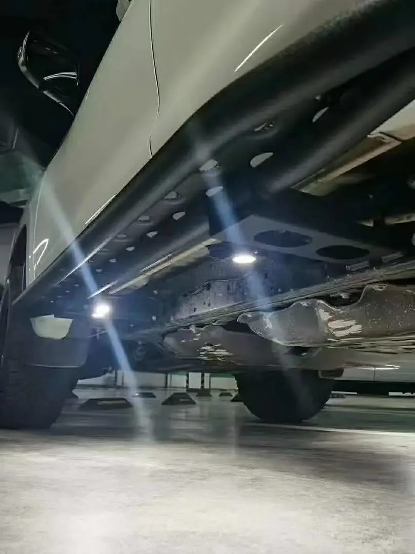 High-Strength Tubular Side Steps, Exclusively for LC120/150/200/FJ/4Runner/LX570, Off-Road Upgrade Component