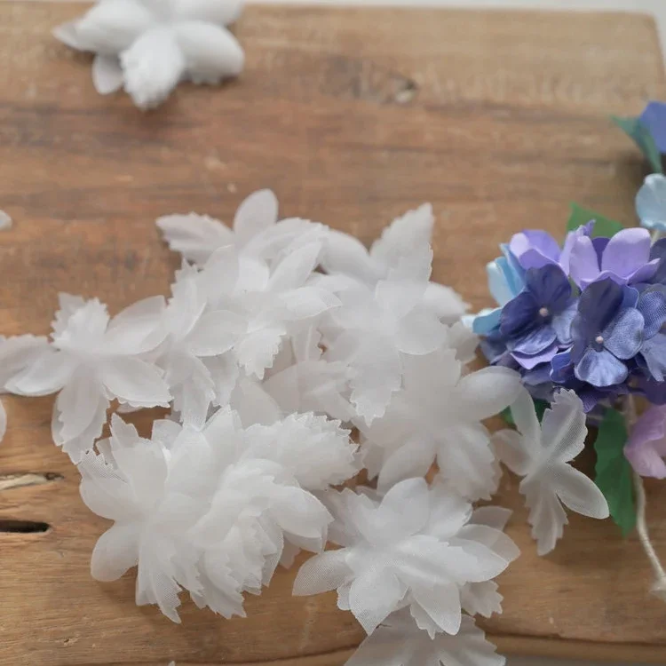 100 pièces/paquet, pétales d'organza de 4CM, fleur 3D DIY. Pièces de fleurs décoratives faites à la main, accessoires de voile pour robe de mariée