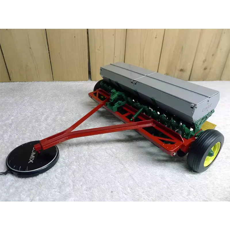 

Diecast SpecCast 1:16 Scale Seeder Tractor Alloy Car Model Collectible Toy Gift Souvenir Display Ornament
