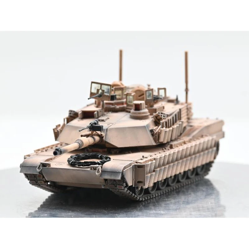 1/72Scale US M1A2 TUSK II Finished Tank Model Desktop Static Ornament Simulation Combat Vehicle Model Birthday Gifts