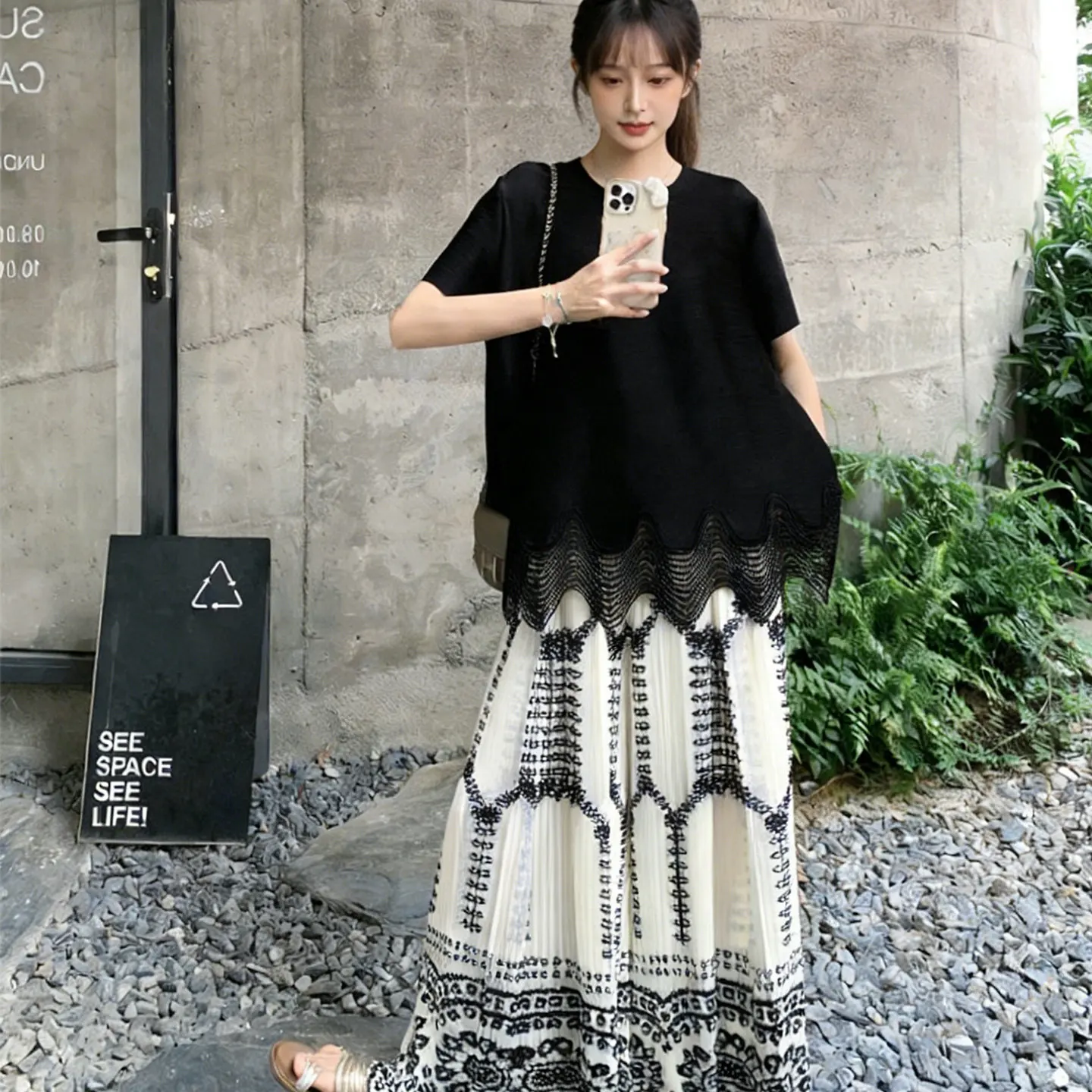 Miyake Fold 2026 New Fashionable Printed Wide Leg Pants Two Piece Set for Women's Summer New Design Sensation Slimming Set