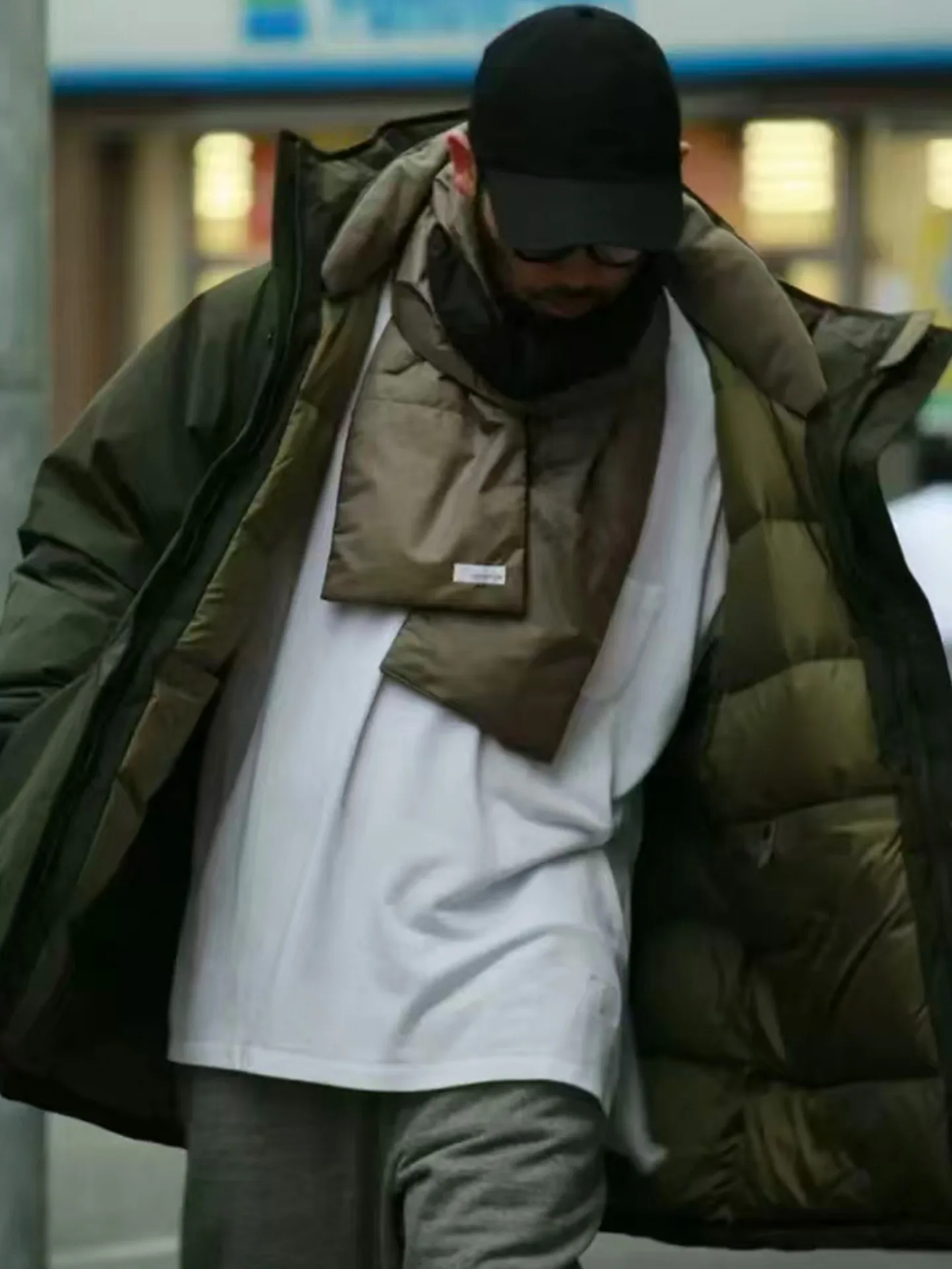 

Japanese Autumn and Winter Men's and Women's Optoelectronic Functional Windproof Splicing Warm Double-sided Down Scarf