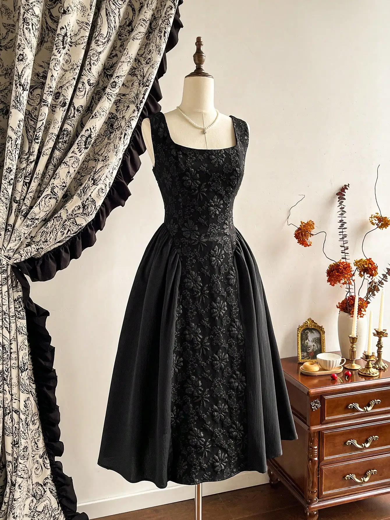 فستان على الطراز الفرنسي الأنيق بتصميم الخريف، وتنورة سترة منقوشة، وتنورة متوسطة الطول للنساء