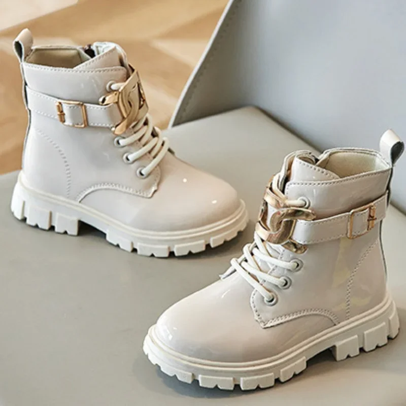 Kids Fashion Girls Ankle Boots Chains 2023 Children Casual Shoes Glossy Non-slip Versatile Simple Side Zipper Catwalk Shoes PU