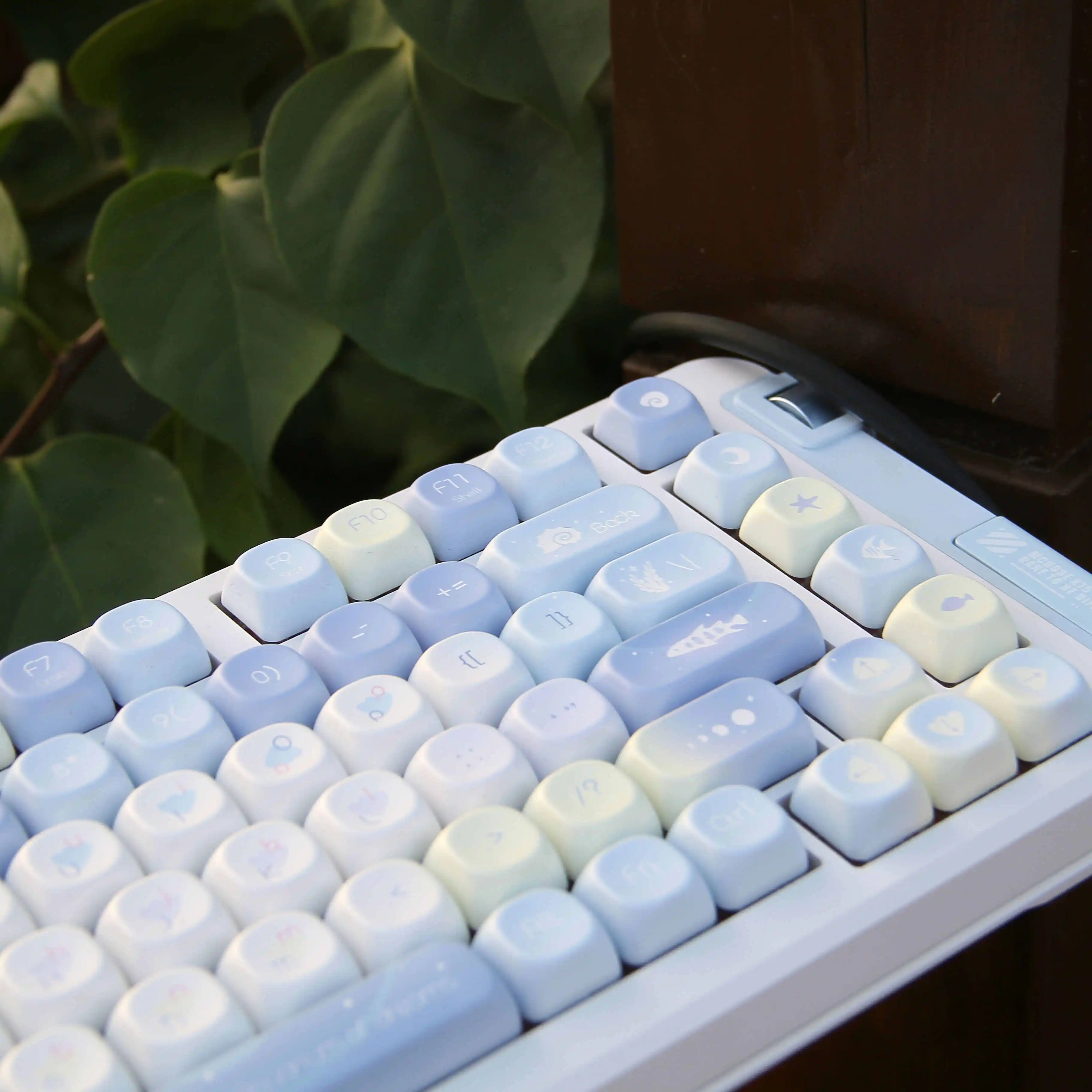 130 Keys MOA Profile PBT Keycaps Blue Dream Five Sided Dye Sublimation Keycaps for Cherry MX Switch Mechanical Gaming Keyboard