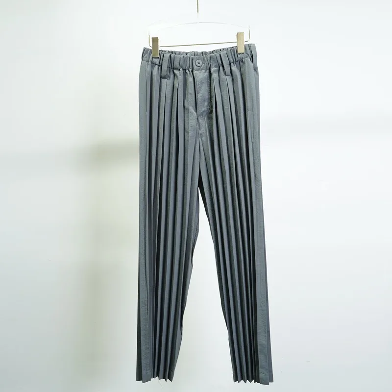 

New Miyake Hand-pleated Straight Men's Pants Loose Four-season Casual Suit Simple Daily Commuter Business Men's Clothing Europe