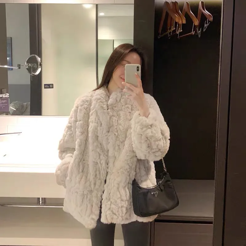 2023 Autumn/Winter New Lamb Wool Coat Medium Length Thickened Loose Faux Rabbit Fur Fur Coat