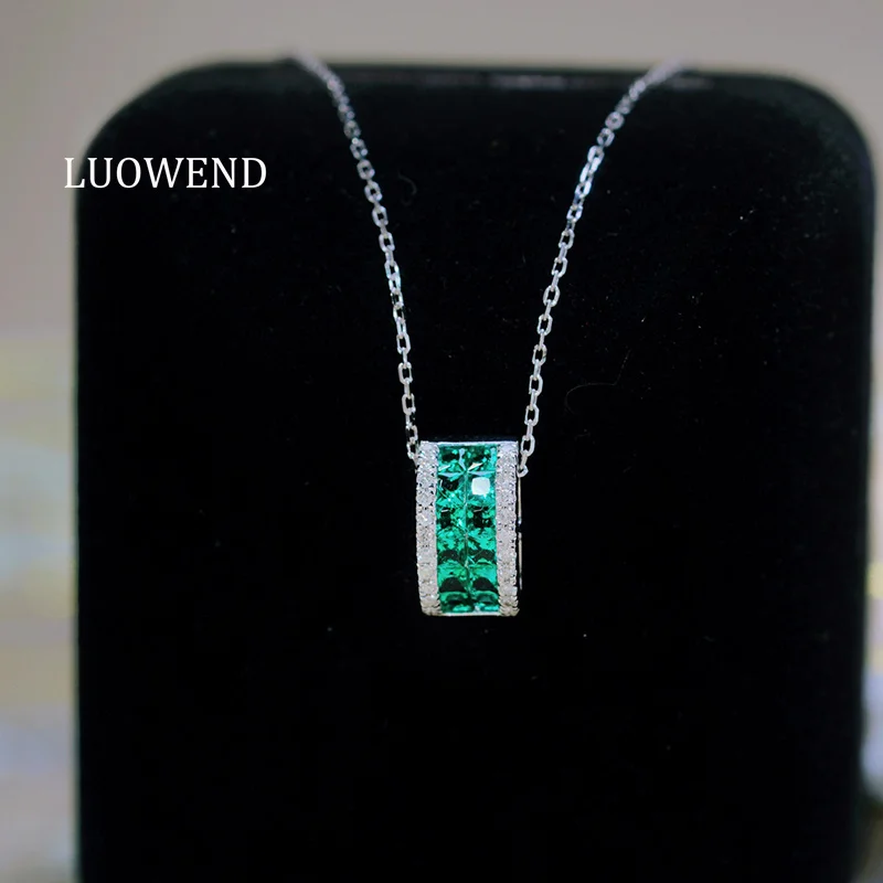 

LUOWEND 100% 18K White Gold Necklace Fashion INS Style Natural Diamond Natural Emerald Pendant Necklace for Women Birthday Gift
