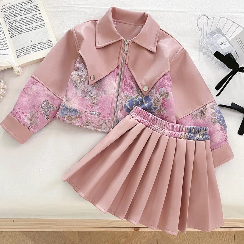 

Children's Outfit Set Skirt New Spring Autumn Korean Girl's Elegant Top Leather Jacket Printed Pleated Short Skirt Refreshing Tw