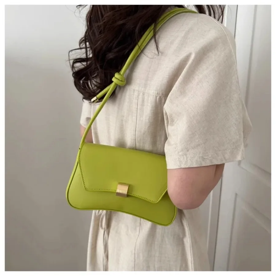 

New fashion senior sense of shoulder bag temperament retro underarm bag oceanic girl generous shoulder crossbody female bags