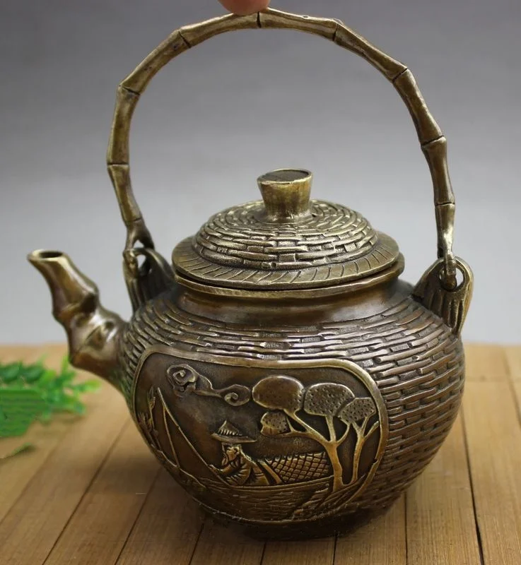 Colección antigua, teteras de latón Retro de bronce, Jiang Taigong, bote de vino de pesca, tetera de agua de mano, adornos