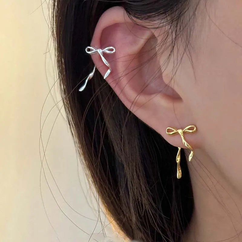 Pendientes coreanos de Color plateado con lazo y lazo para mujer, aretes minimalistas para Piercing en la oreja, joyería estética Y2K, regalos 2024