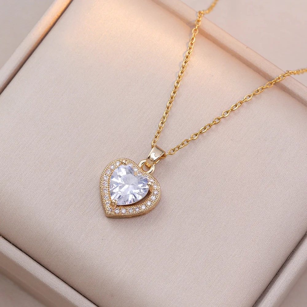 Fashion Red Zircon Love Heart Pendant Necklaces for Women Girls Stainless Steel Chain Vintage Sweet Jewelry Accessories Gifts