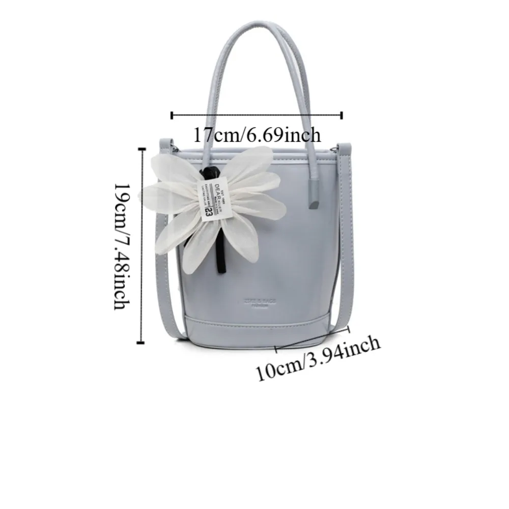 Modieuze Pu lederen bloemenemmertas met hanger Grote capaciteit dameshandtas Elegante effen kleur Crossbody tas buiten