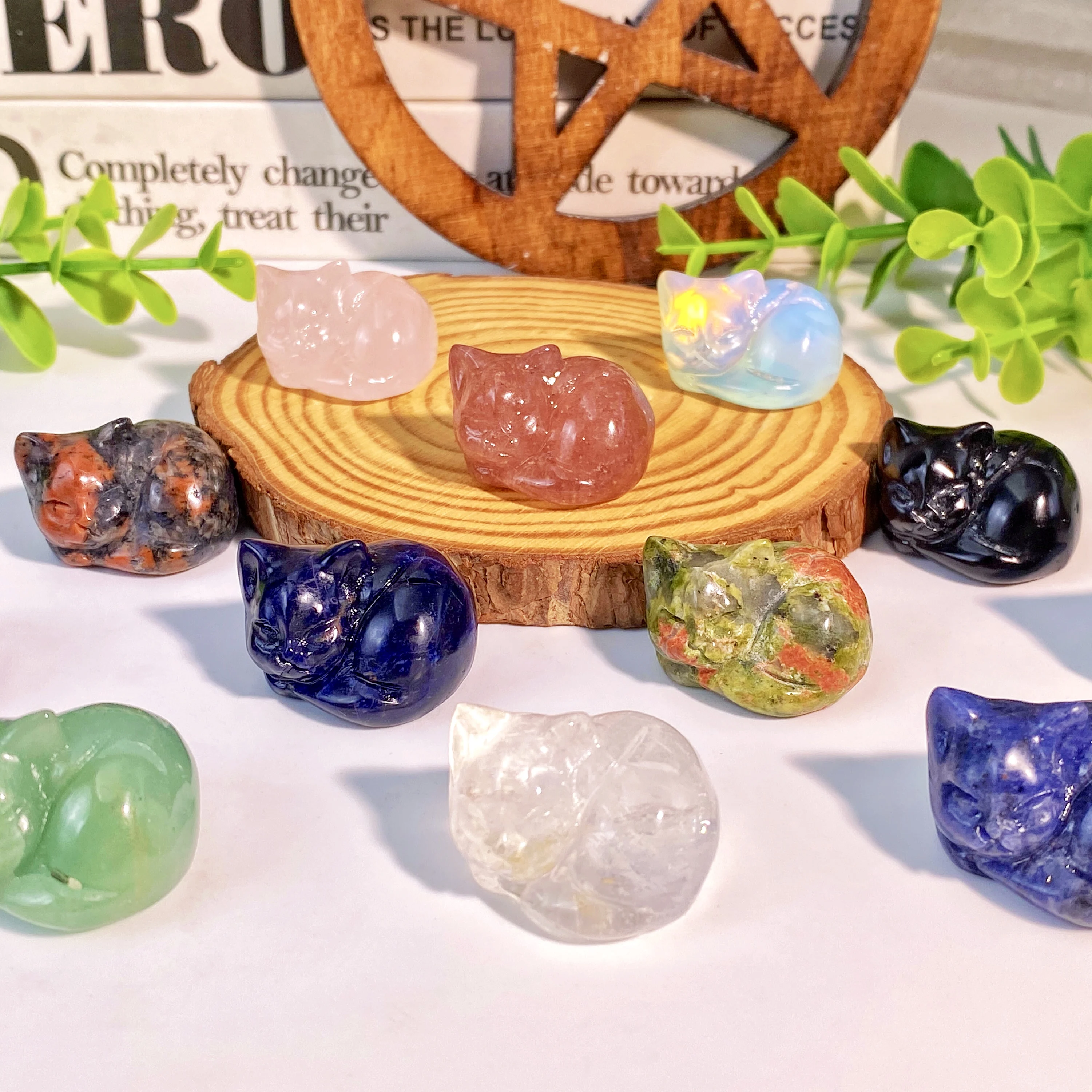 

Random 1PC High Quality Sleeping Cat carving Decoration Natural Crystal Raw Stone, Birthday gift, Scene decoration.