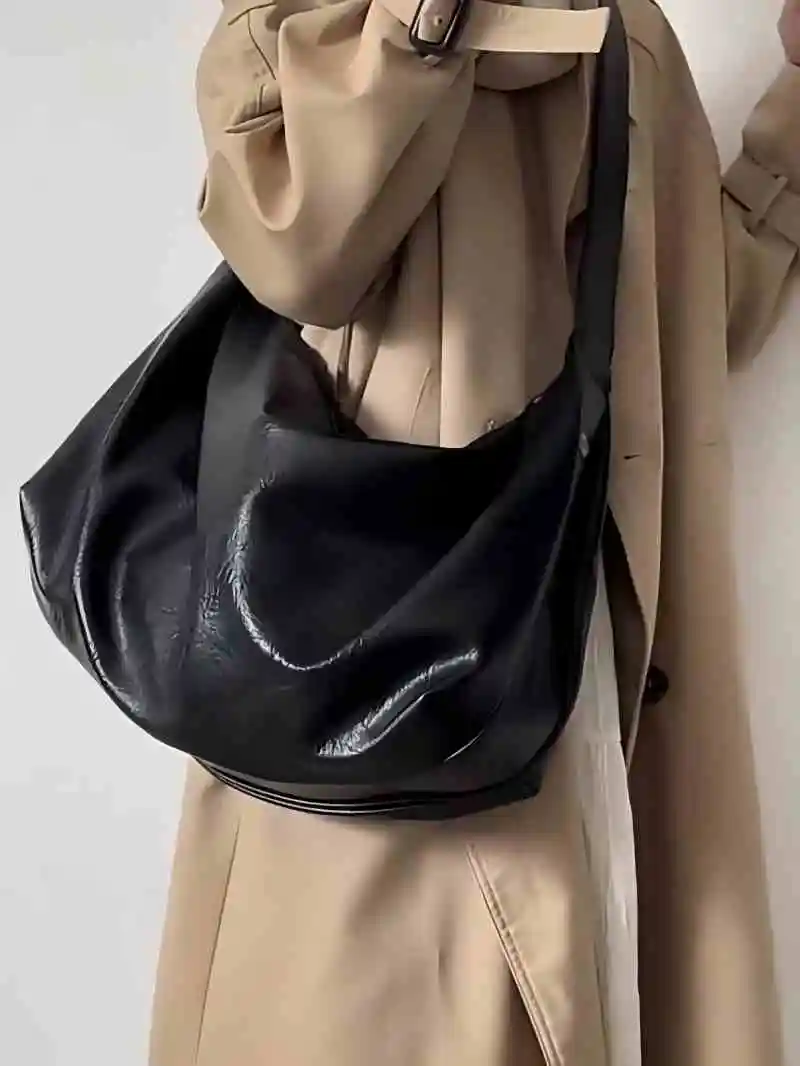 CGCBAG 2025 New Fashion Luxury Designer Tote Bag Simple Solid Commuting Original Brand Handbags Women Soft Leather Shoulder Bag