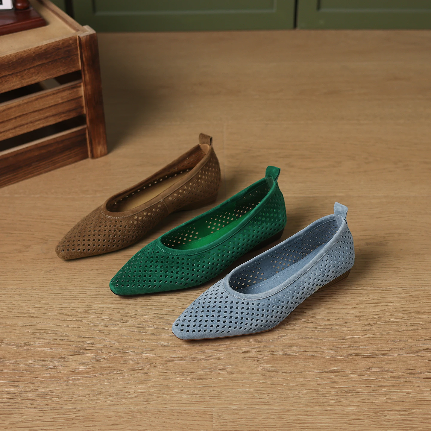 

Genuine Leather Sheepskin Suede Women's Sandals, Hollow Out Breathable 2cm Low heels Summer Mesh Womens Shoes