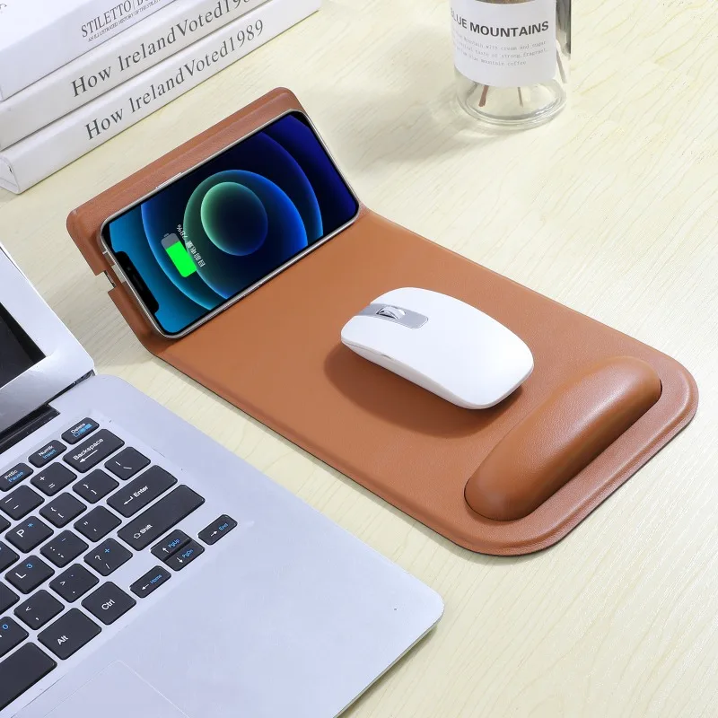 Folding Stand Model 10W Fast Charging Mouse Pad with Wrist Protector Pillow Multi-function Wireless Charging Mouse Pad