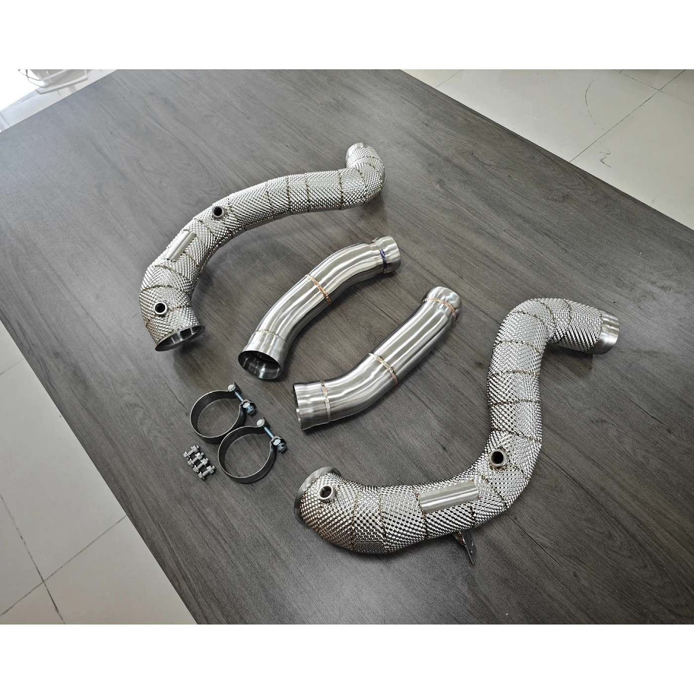 AKS Heatshield Racing Exhaust Downpipe لمرسيدس بنز C63 C63S AMG W205 4.0T النازل #5