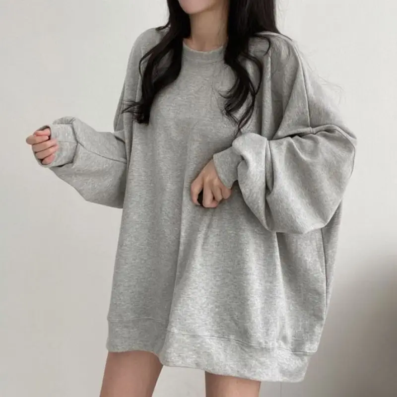 2023 New Spring and Autumn Thin Korean Edition High Street Couple Round Neck Solid Long Sleeve Loose Relaxed Oversize Sweater