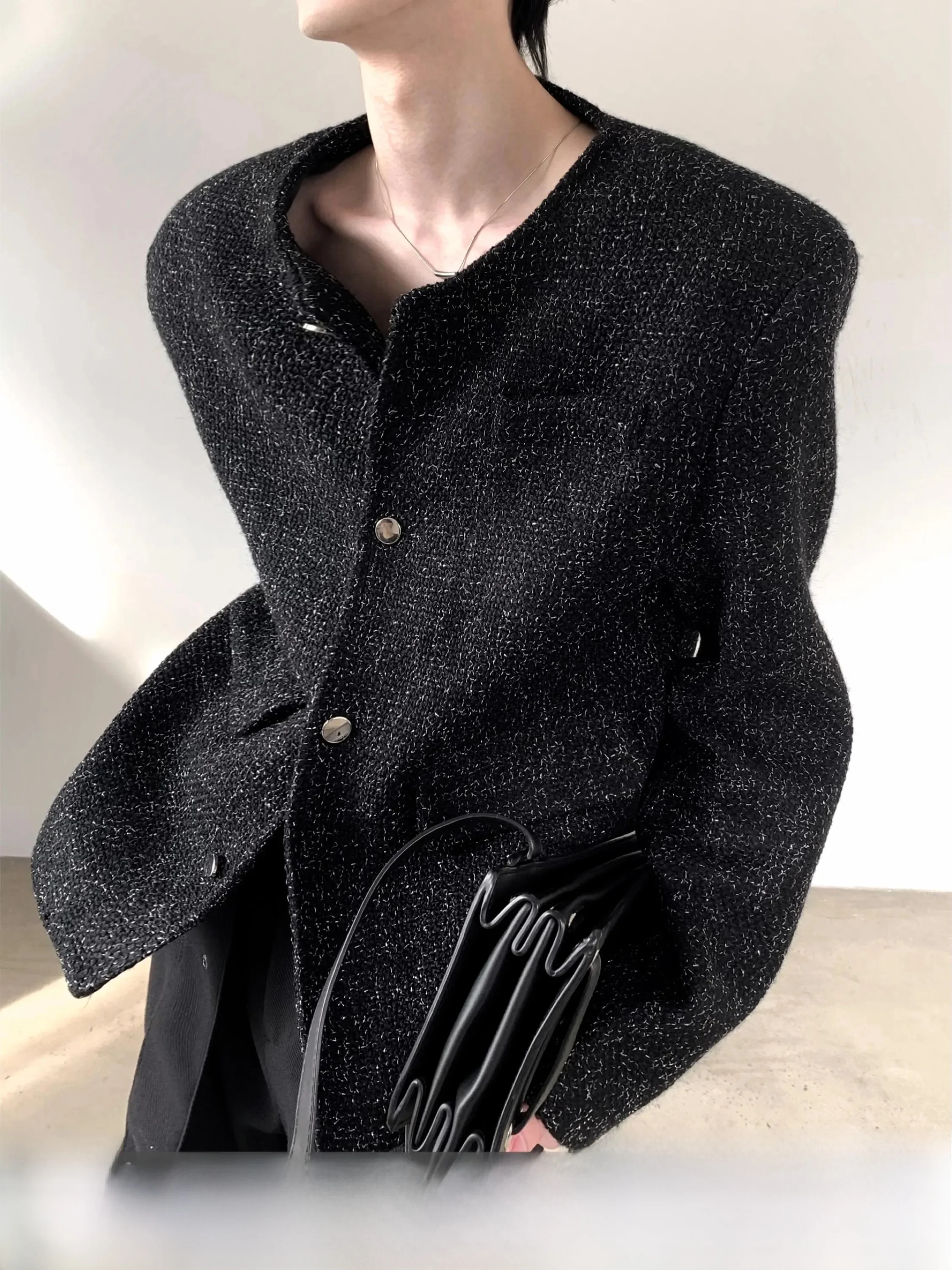 Black Quilted Shoulder Pad Jacket Men's Spring Autumn High Design Flashiness Short Coat Youth Popular Loose Fit Metal Decoration