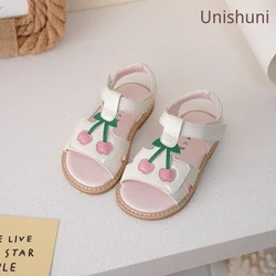 Unishuni Girls Sandals Kids Patent Leather Summer Shoes Children Open Toe T-Strap Beach Sandals Princess Casual Cherry Flats