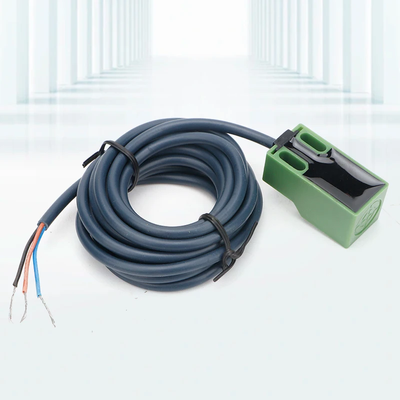 SN04-N Famous SN04N 4mm Approach Sensor NPN 3 wireV156-1C25 Inductive Proximity Switch