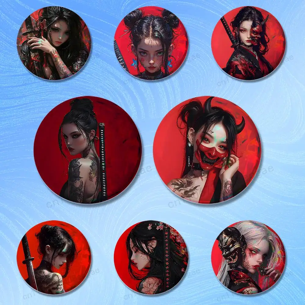 

Cool Art Warrior Woman Badges 25 32 44 58 75 mm Round Cosplay Pin Bag Decor Fans Collect Friends Gifts Brooch Souvenir