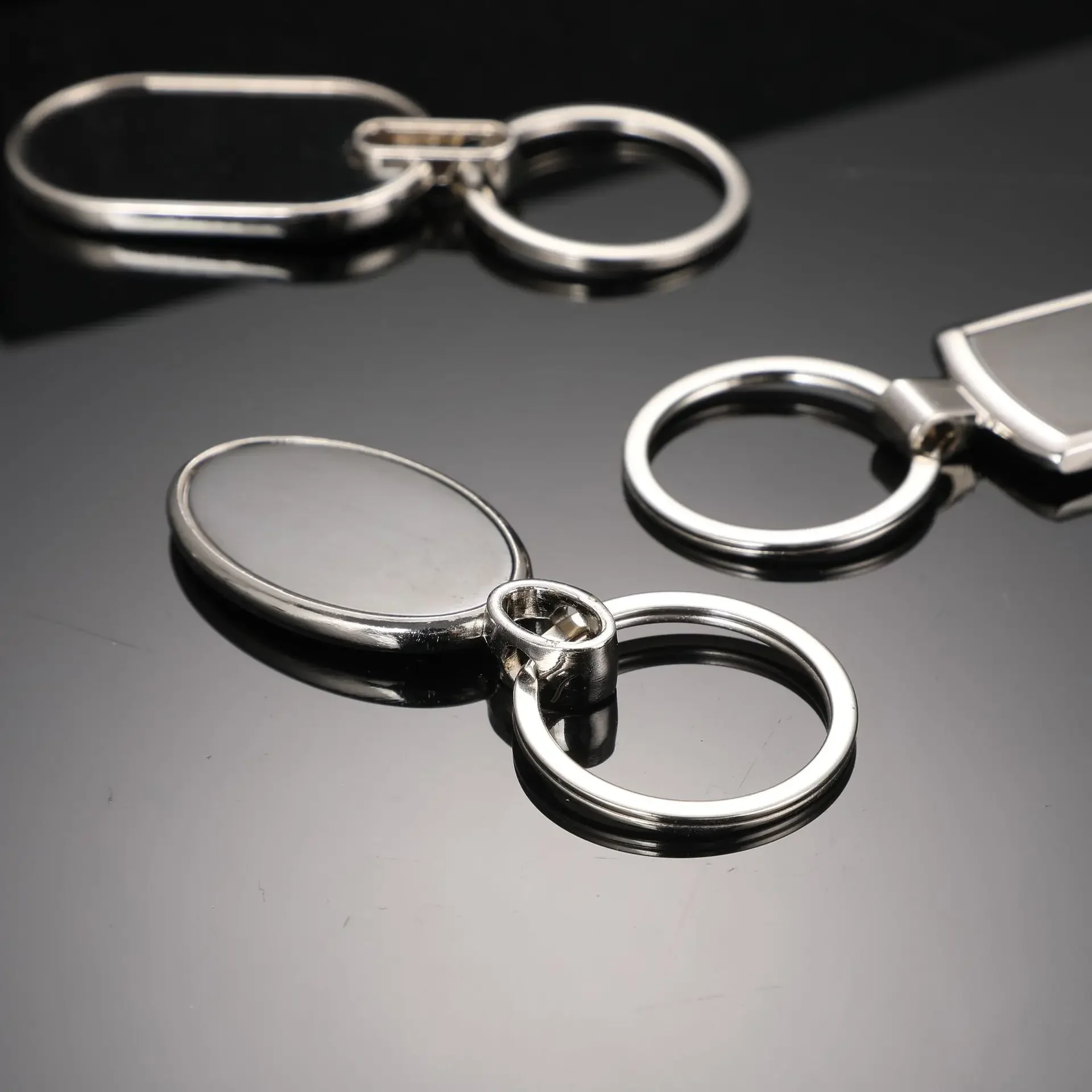 Custom Name Number Black Metal Keychain Oval Round House Key Chain Laser Personalize Logo Rectangle Keyring Creativity Gift
