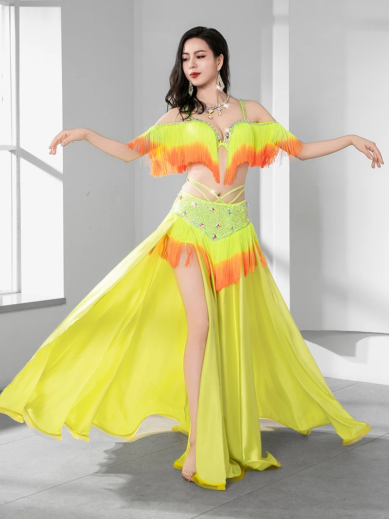 

Women Ladies Fringe Belly Dance Costume Flash Diamond Practice Tassels Top and Skirts Set Eastern Dance Performance Dancewear
