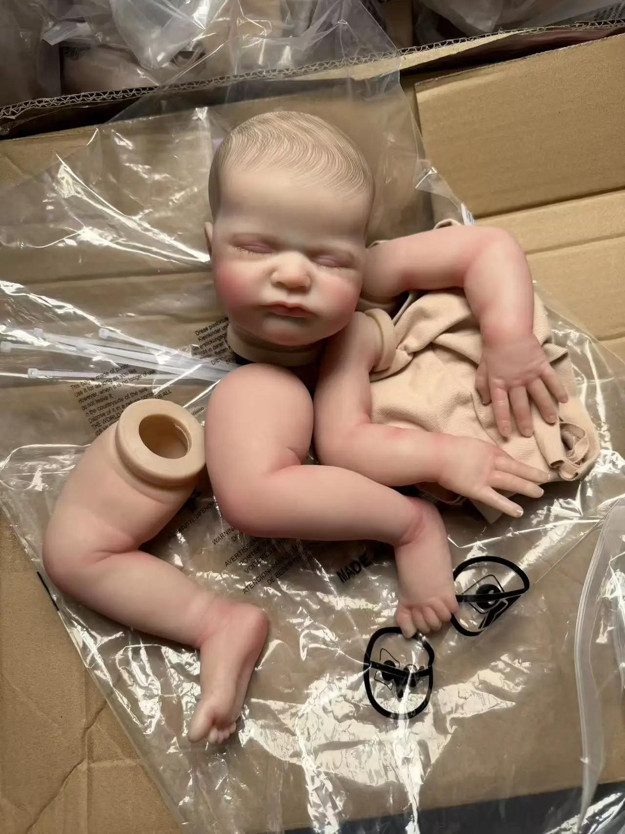 18inch Reborn Doll Kit Max Sleeping Baby Doll Already Painted Kits DIY Doll Parts 3D Skin Tone Muñecas Kit Bebe Reborn - view 4