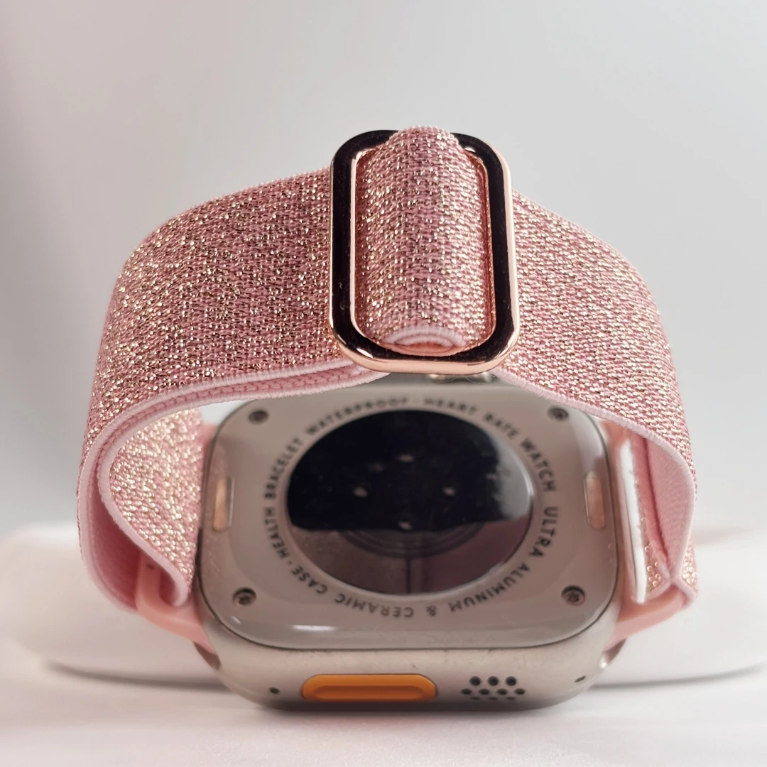 Glänzendes, elastisches Nylonarmband für die Apple Watch, 38–41 mm – kompatibel mit den Modellen der Serie 9/SE/8/7/6/5/4/3/2/1 und Ultra. Stilvoll, bequem, atmungsaktiv