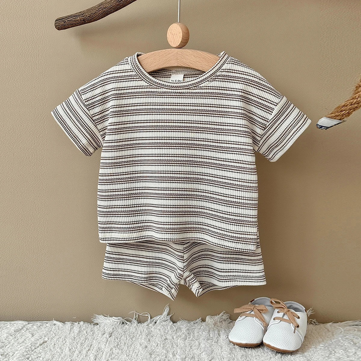 0-3Years Toddler Baby Boys Girls Summer Breathable Round Neck Outfit Fashionable Striped Short Sleeve Tops with Shorts 2Pcs Set