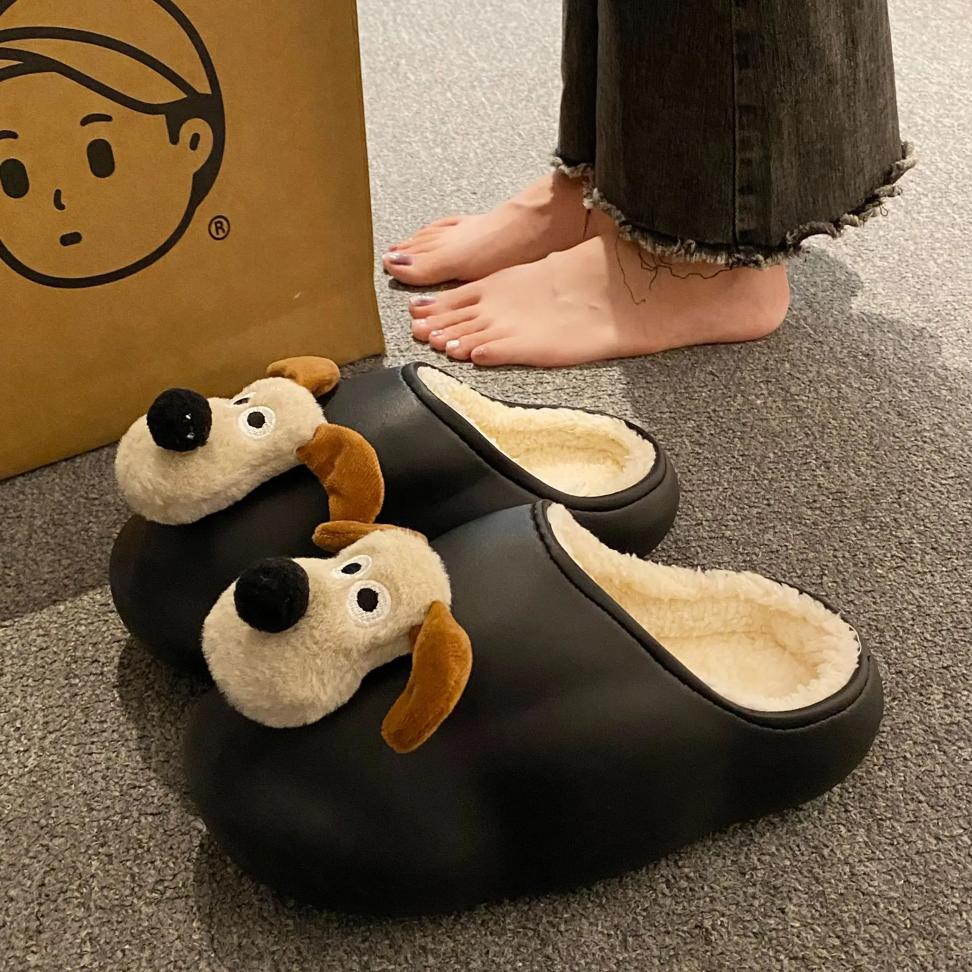 Cartoon Schattige Hond Katoenen Slippers Dames 2024 Herfst En Winter Nieuwe Kleding Antislip Fleece Warme Pluche Slippers