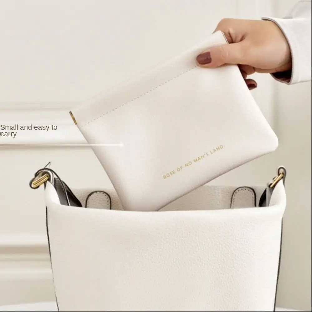 Pochette de maquillage simple et tendance pour rouge à lèvres, mini sac cosmétique en PU, organiseur portable de voyage, sac à bijoux pour femmes et filles