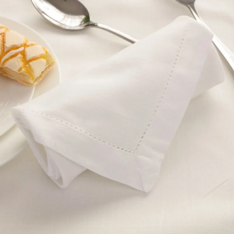 Luxury Square Napkin For Dining Table Customizable Logo Silk Satin Finish Ideal For Formal Events