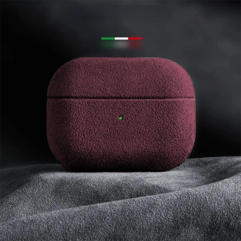 Italiaans suède leren hoesje voor AirPods Pro 3, AirPods Pro 2, AirPods 5, 4 en 3. Luxe kunstleren hoesje, volledig beschermend.