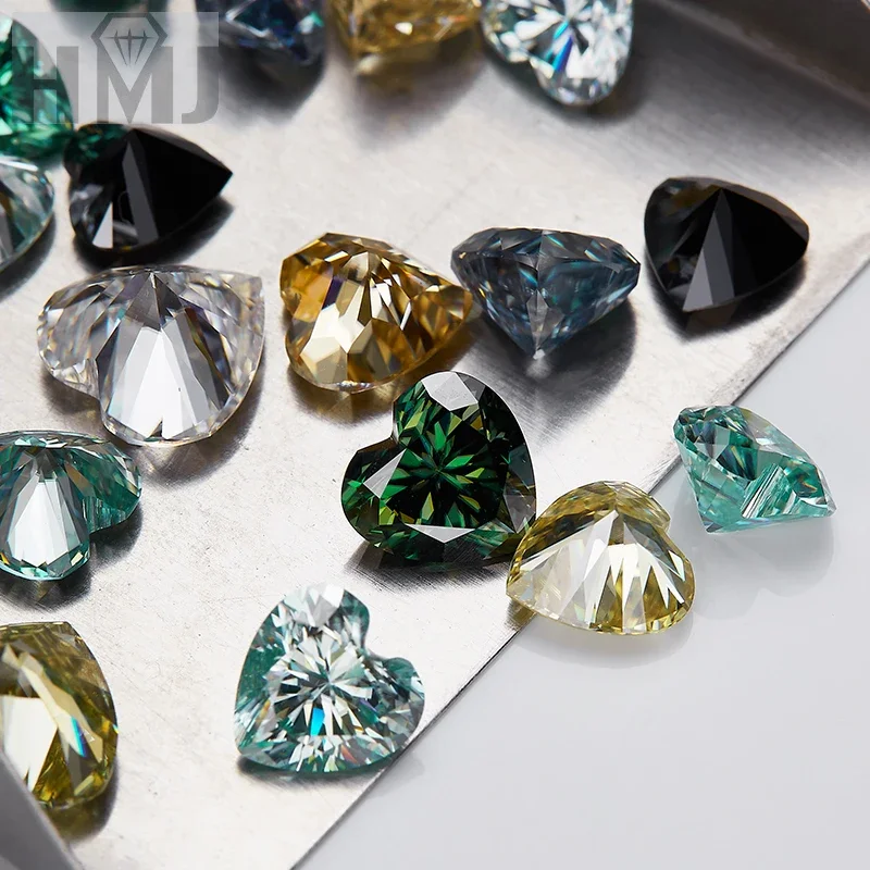 

Wholesale Moissanite Stone Heart Cut VVS1 Champagne Color Loose Lab Grown Diamond with GRA Certificate beads for jewelry making