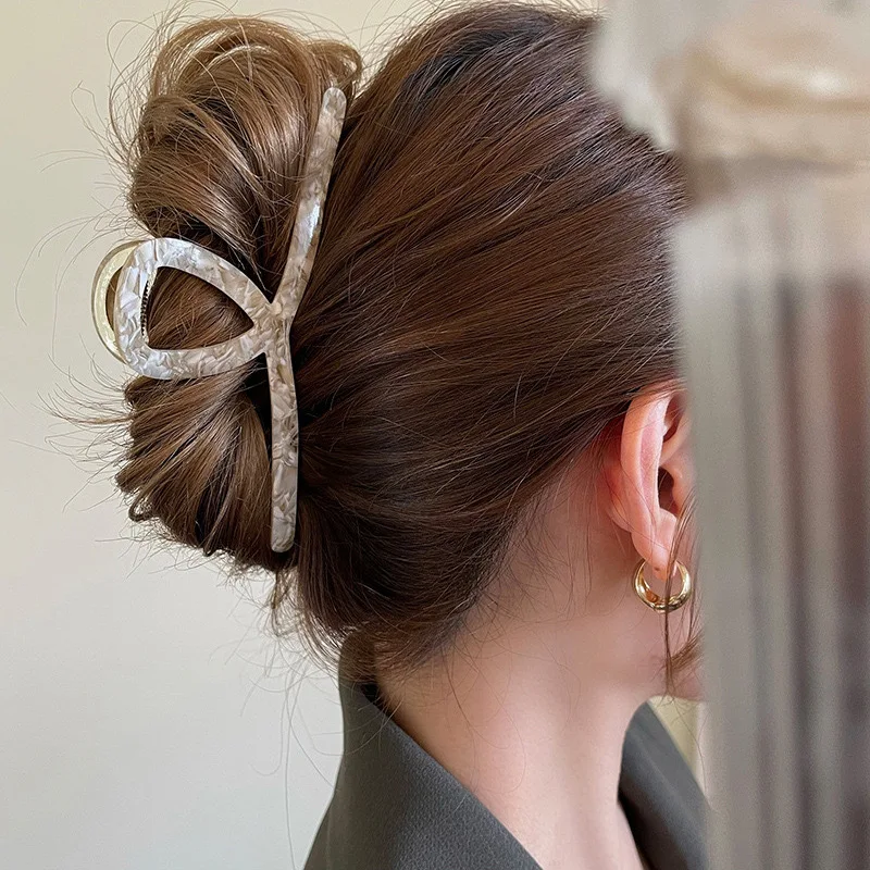 

versized Hair Claw Clips - Elegant & Cute Large Hair Clips for Women, Non-Slip French Barrette