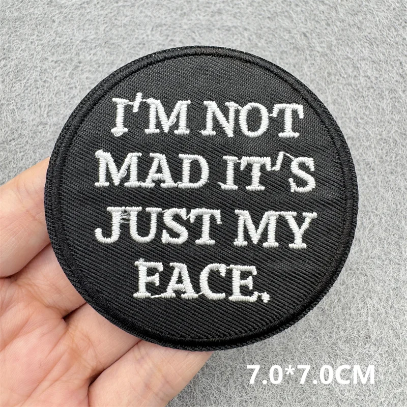 Warnung Gefahr Eisen auf Patches für Kleidung Cartoon Buchstaben Nähen Stickerei Patch auf Jacke/Hut Rucksack Aufkleber Abzeichen – Detail 4