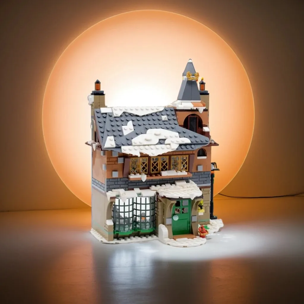 

691pcs MOC Winter Village Old Inn Holiday Building DIY Model Building Blocks Birthday Toys Gift