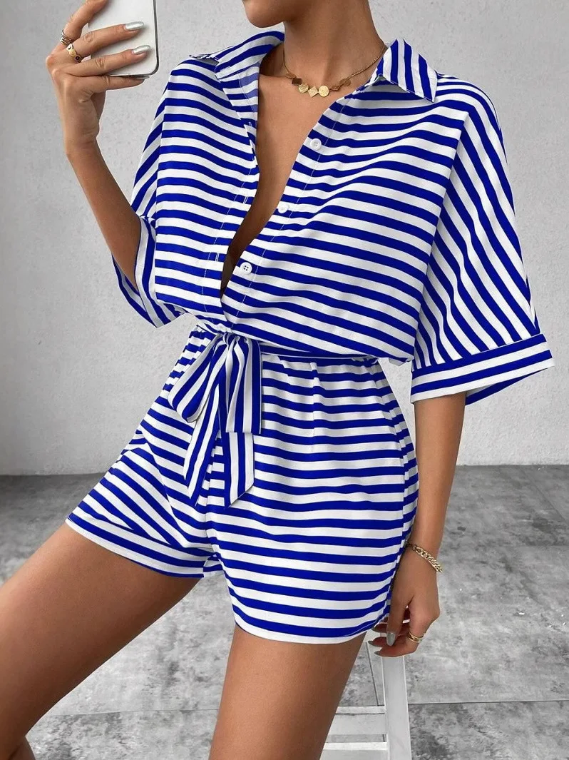 Conjunto de mono a rayas para mujer con cárdigan abierto ort Sve Diseño de cintura baja Tela de poliéster Sle original Corte recto
