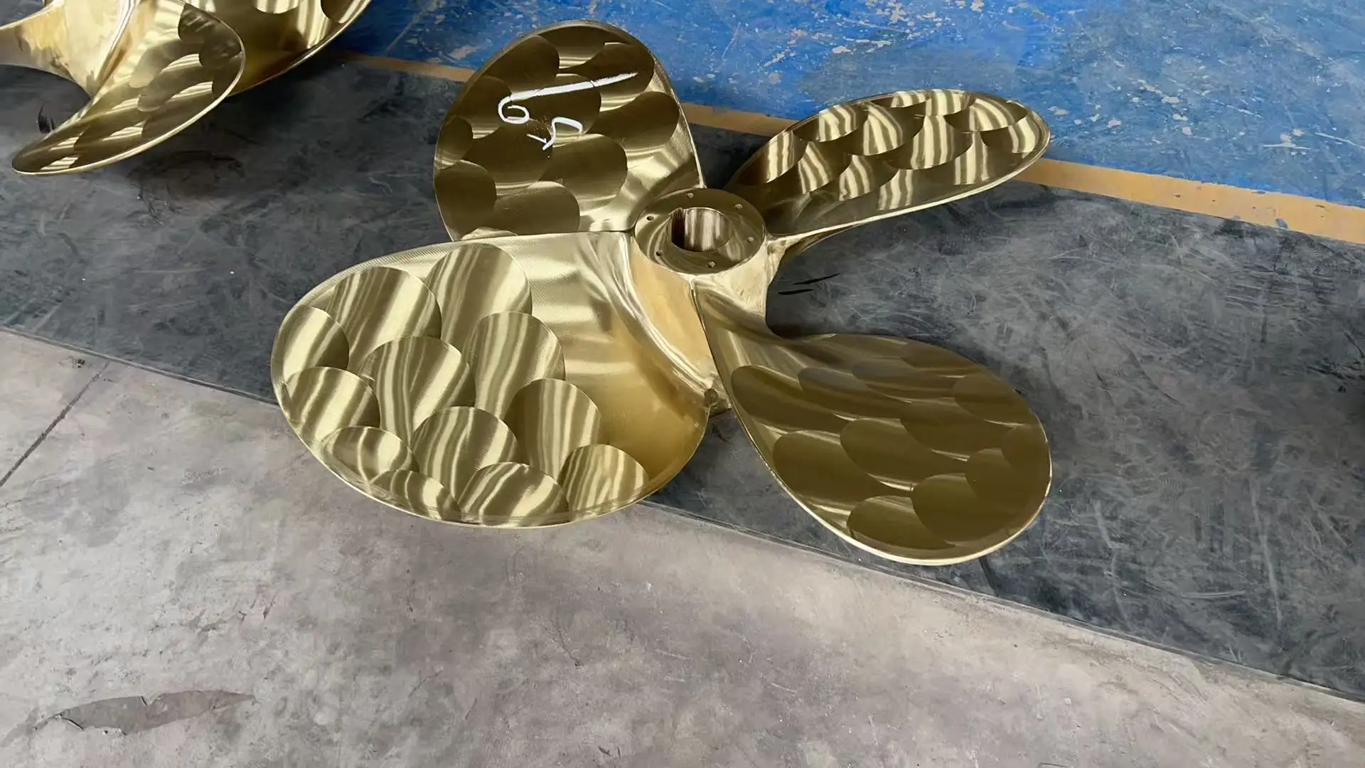 High Quality Marine 4 Blade Bronze Propeller with CCS Certificate