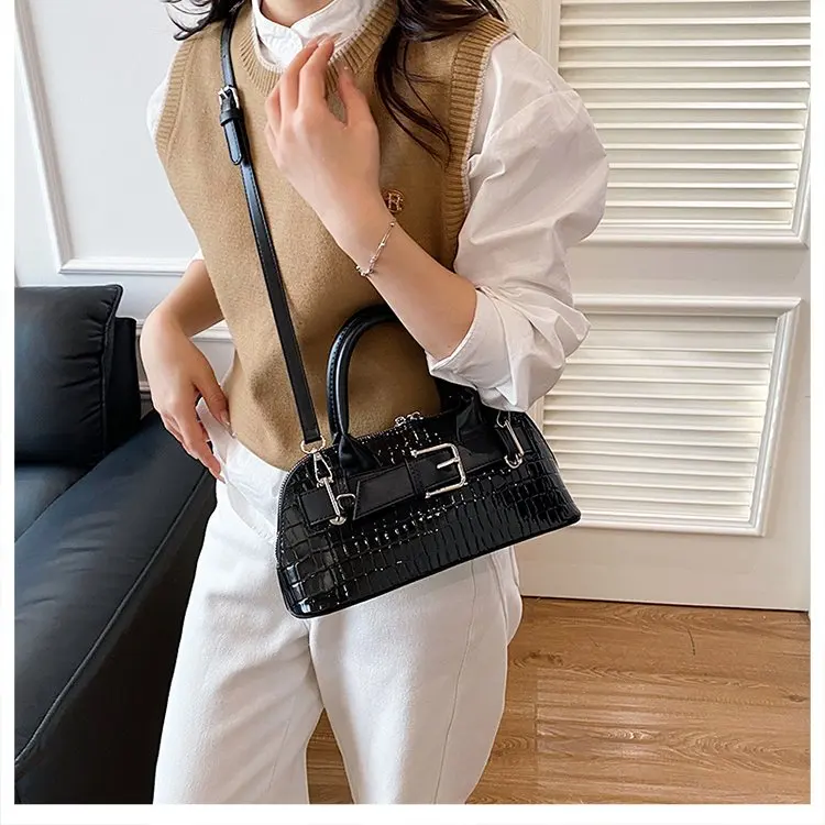 

Новая французская дизайнерская женская сумка-мессенджер 2026 года: модная, индивидуальная, на плечо, для повседневного использования, в форме ракушки