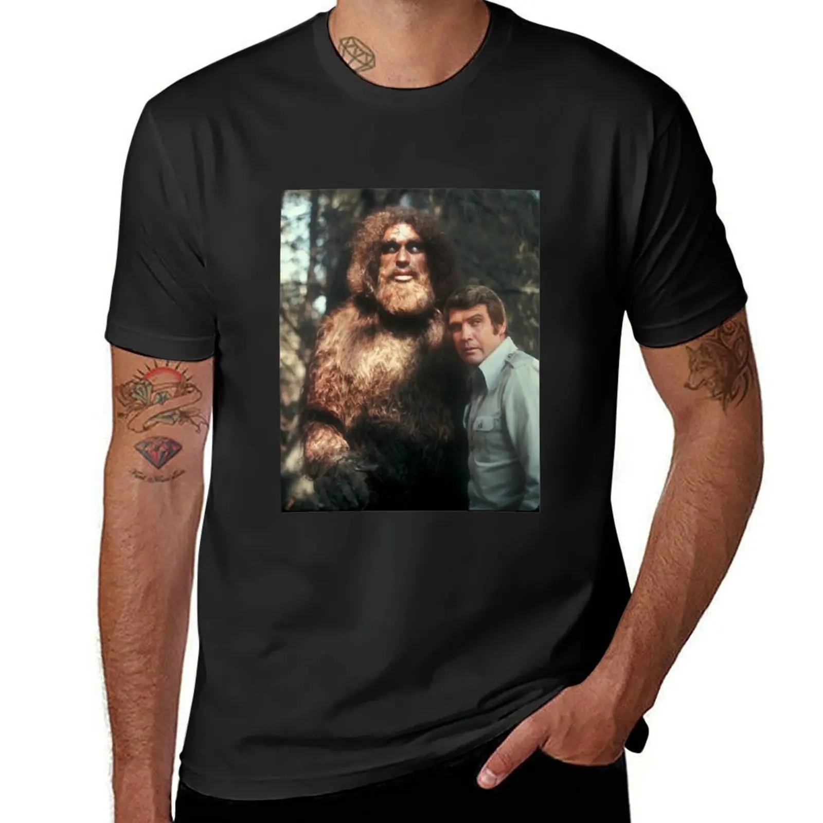 

Band The Six Million Dollar Man Lee Majors Andre Graphic For Fans T-Shirt oversized Aesthetic clothing men clothings