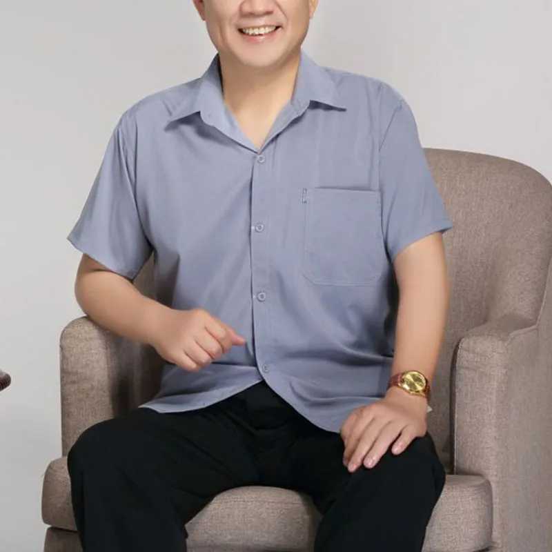 

Мужская светло-голубая рубашка с коротким рукавом, классический крой, повседневная, деловая, на пуговицах