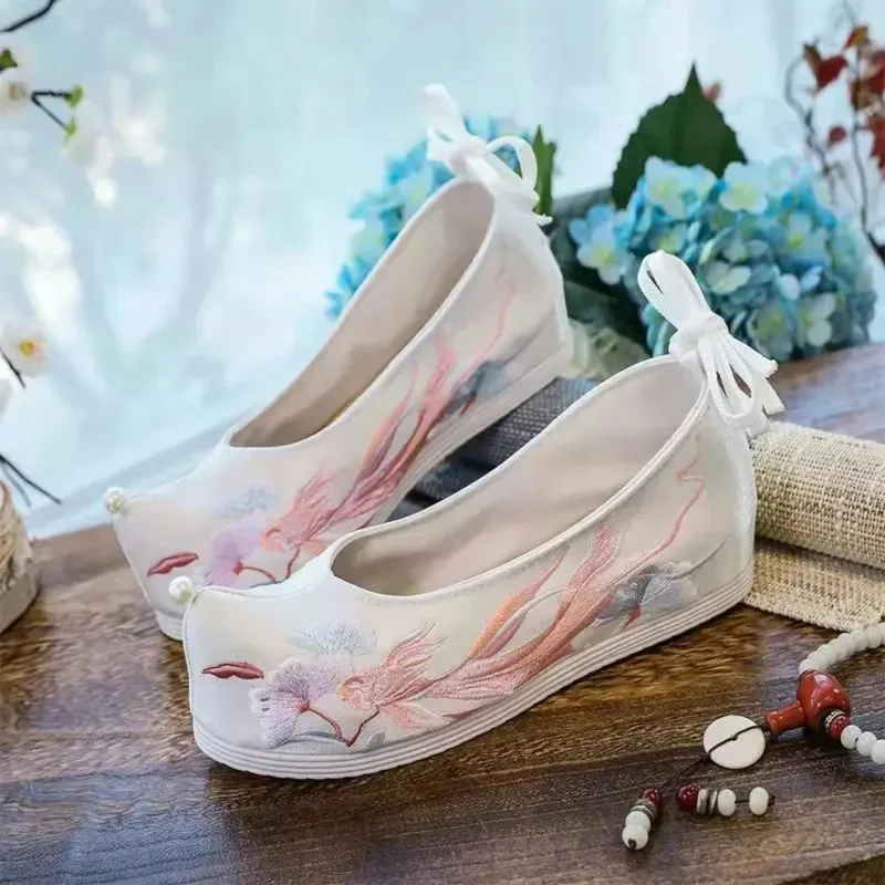 الصين نمط الشرقية النساء أحذية قماش حذاء مسطح التطريز الأحذية الصينية التقليدية للنساء أحذية الزفاف الصينية Hanfu